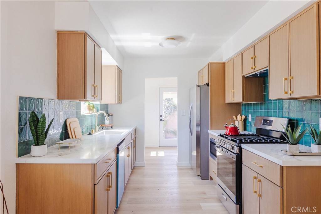 6841 Millmark - Photo 1