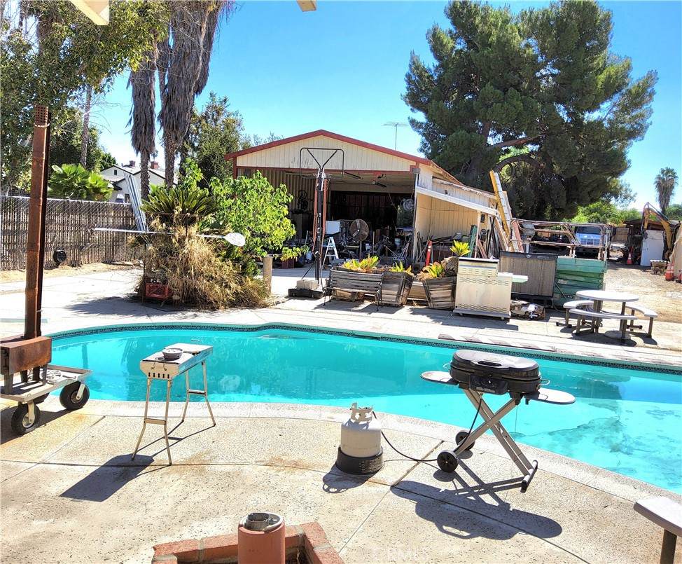 https://bt-photos.global.ssl.fastly.net/socal/orig_boomver_3_420853277-2.jpg