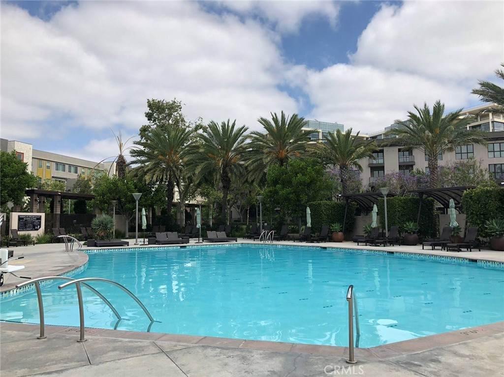 https://bt-photos.global.ssl.fastly.net/socal/orig_boomver_2_420892892-2.jpg