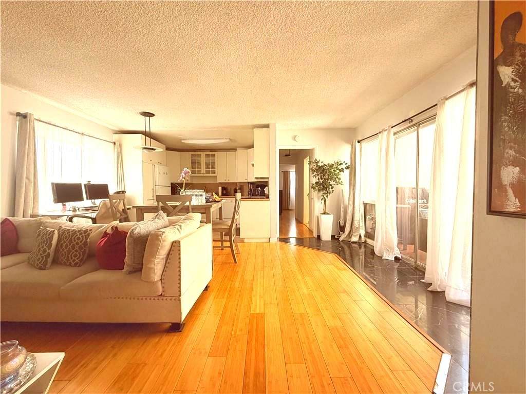 5300 Fairview - Photo 1