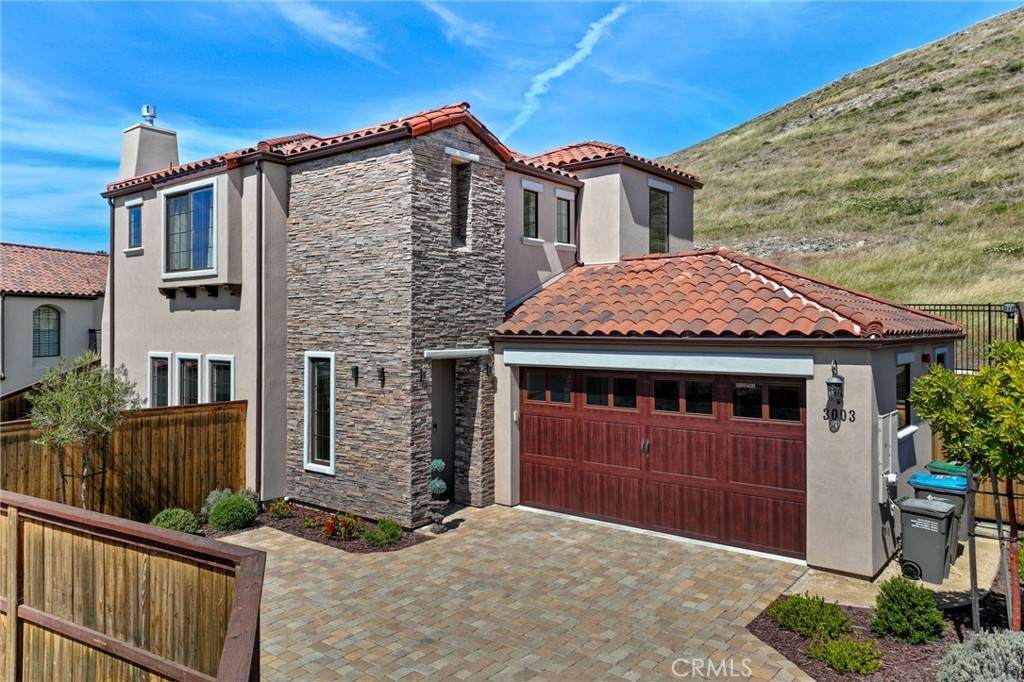 3003 Arezzo Drive - Photo 1