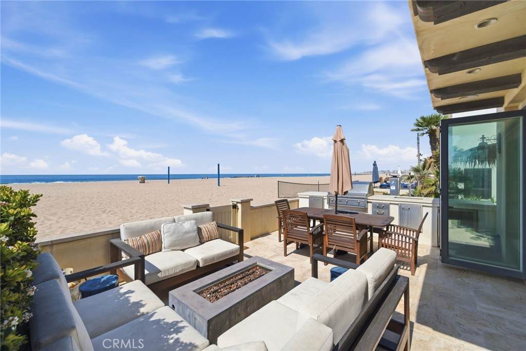 3715 Seashore Drive - Photo 1