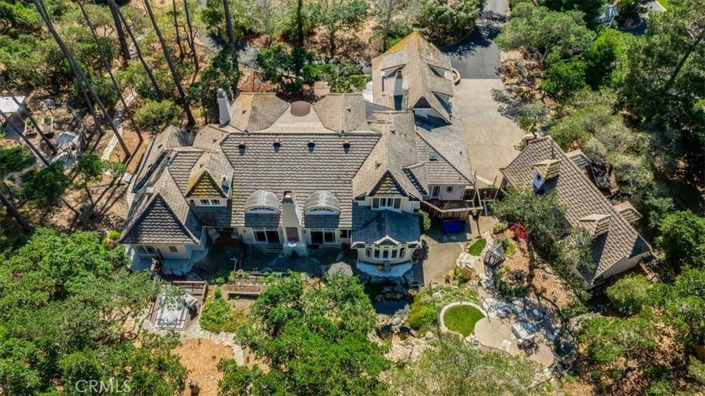 6515 Kathryn Drive - Photo 1