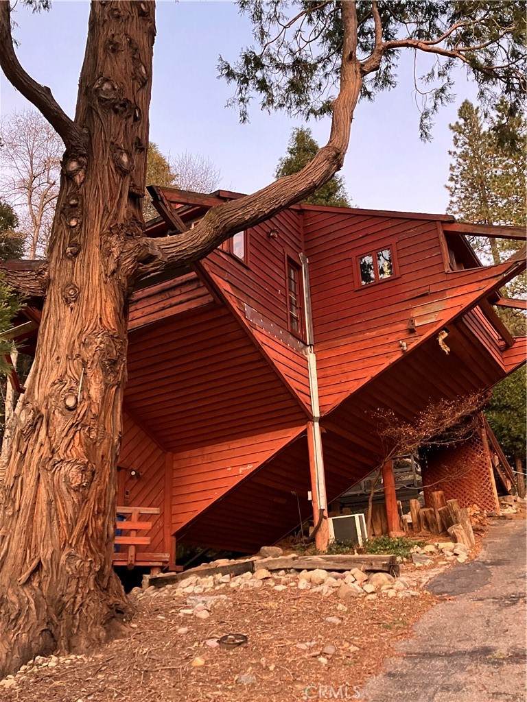 https://bt-photos.global.ssl.fastly.net/socal/orig_boomver_3_422237115-2.jpg