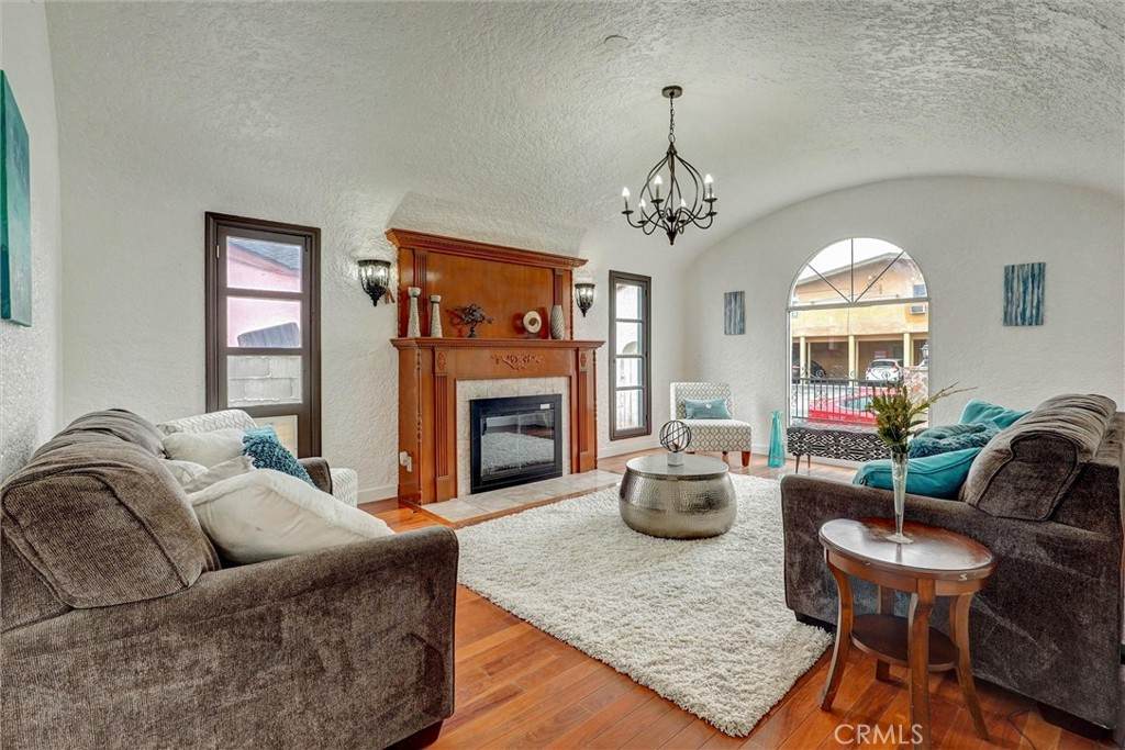 5723 Ensign - Photo 1