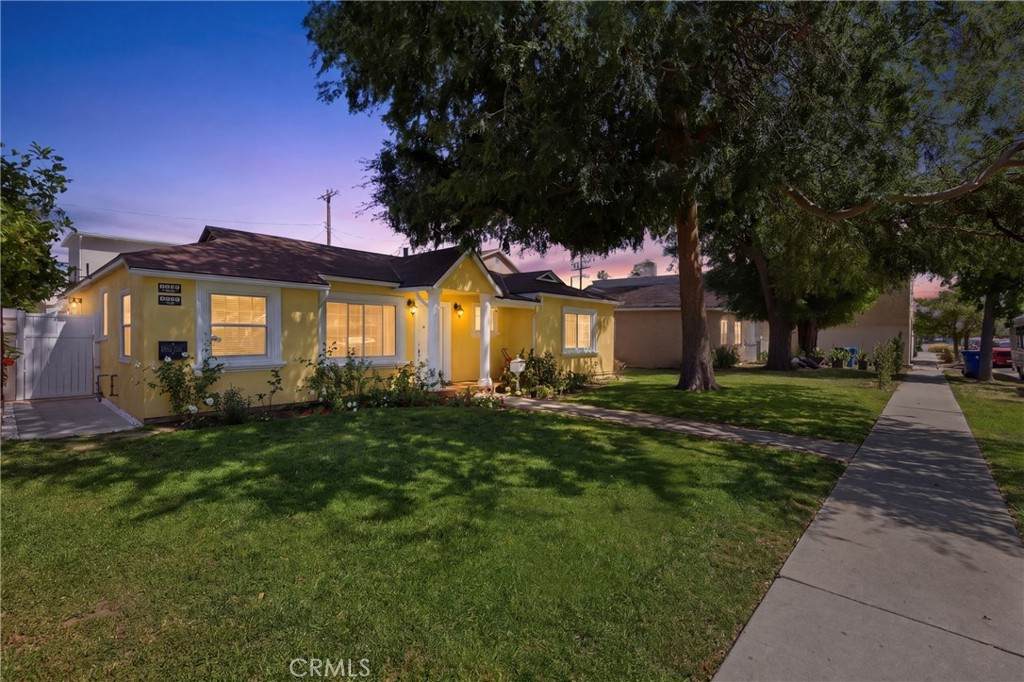 https://bt-photos.global.ssl.fastly.net/socal/orig_boomver_2_422759248-2.jpg