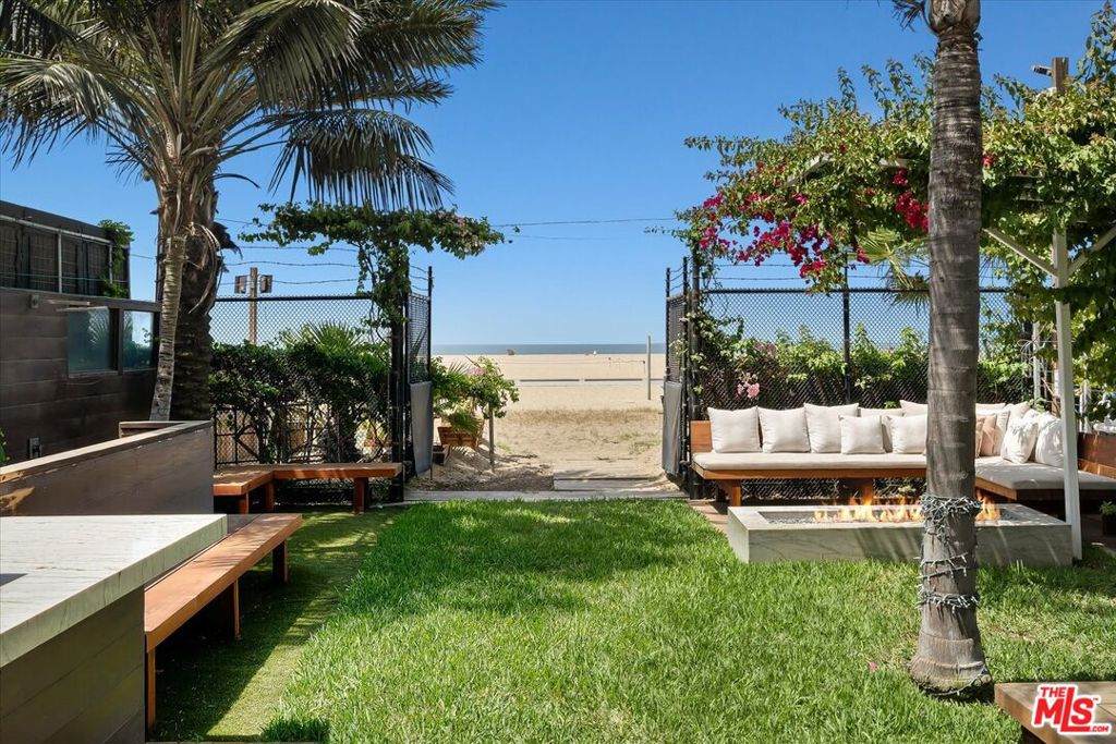 936 Palisades Beach Road - Photo 1