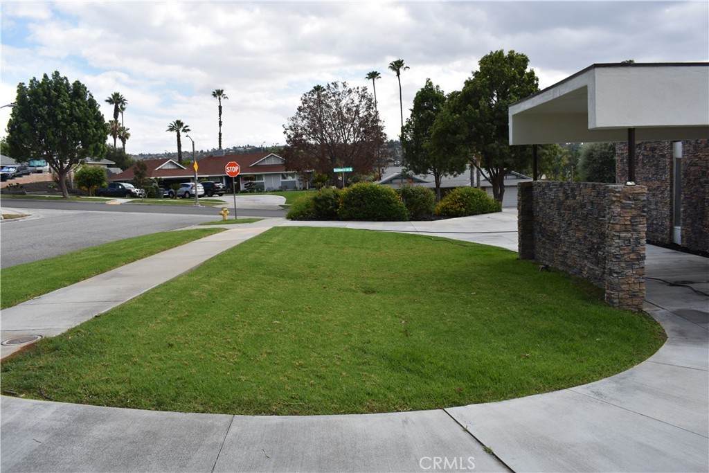 https://bt-photos.global.ssl.fastly.net/socal/orig_boomver_3_422954785-2.jpg