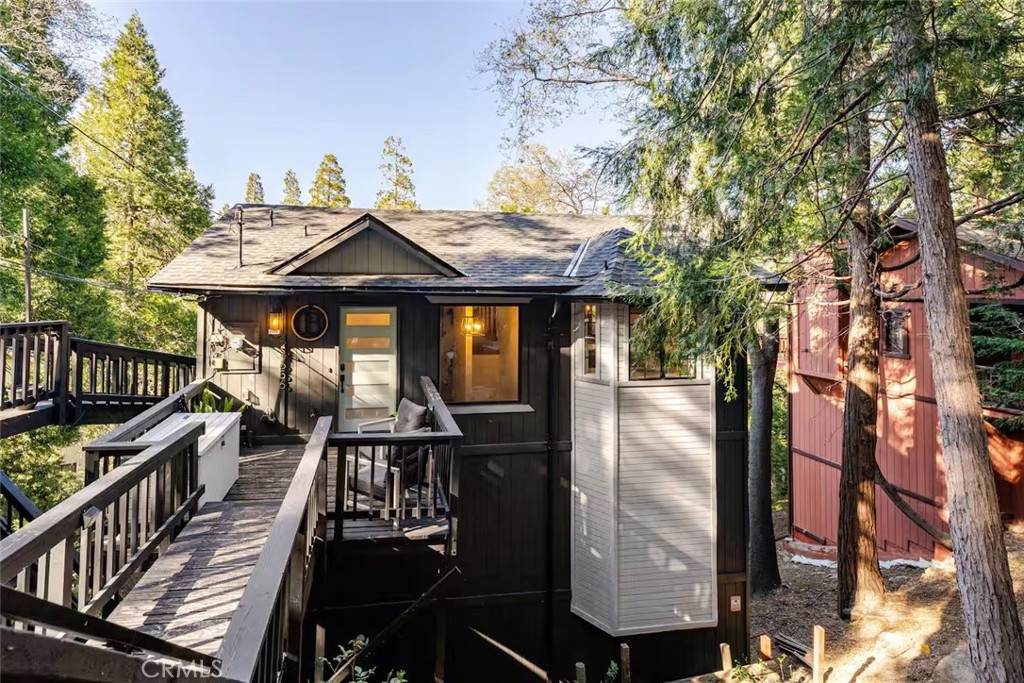 24656 Bernard - Photo 1