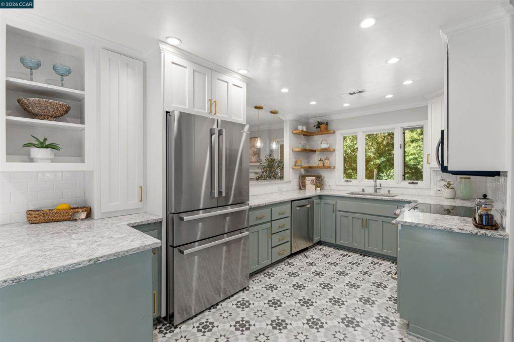 3575 Springhill Rd - Photo 1
