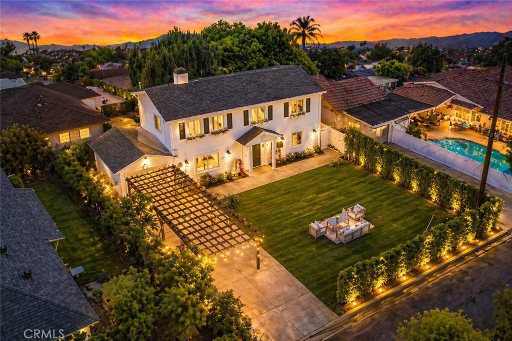https://bt-photos.global.ssl.fastly.net/socal/orig_boomver_3_425905877-2.jpg
