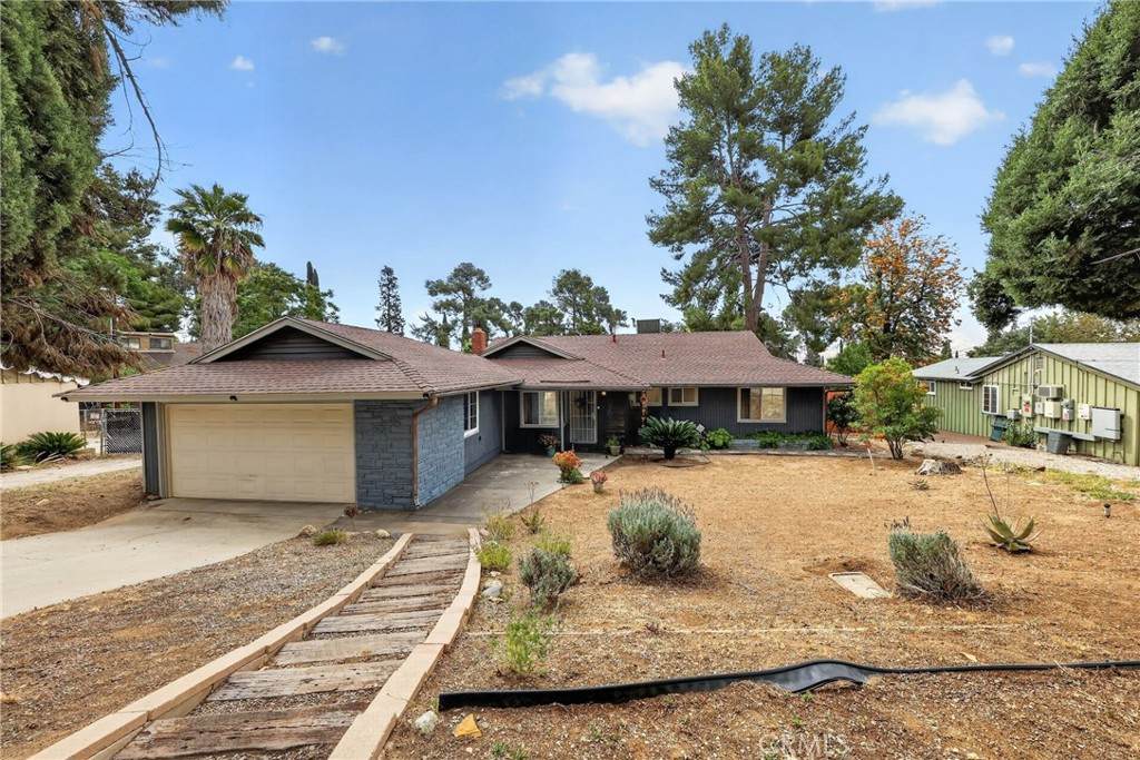 96 Repplier - Photo 1