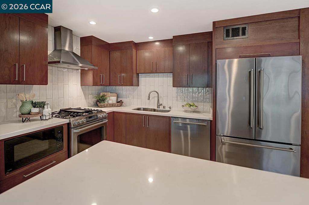 1345 Singingwood Ct - Photo 1