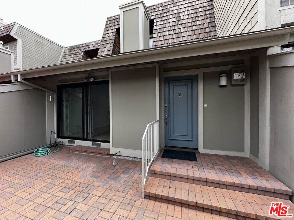 https://bt-photos.global.ssl.fastly.net/socal/orig_boomver_3_426597009-2.jpg