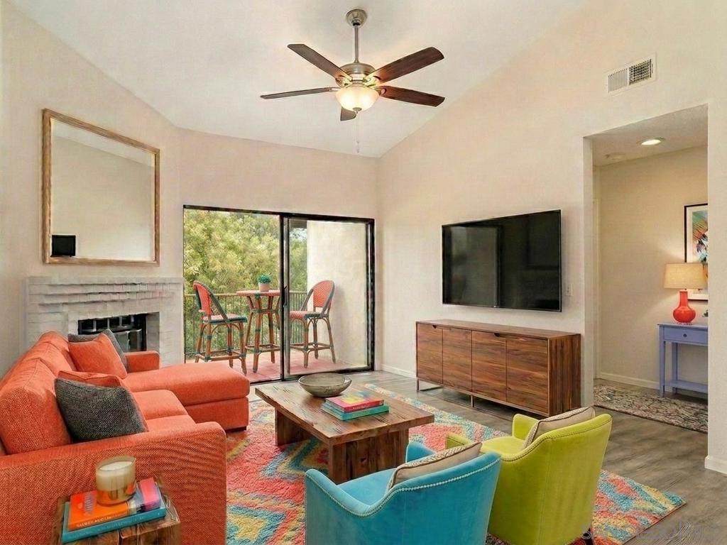 2822 Winthrop Ave - Photo 1