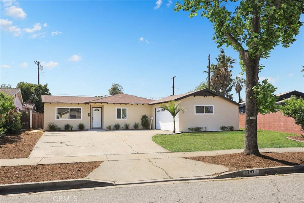 741 Frandale Avenue - Photo 1
