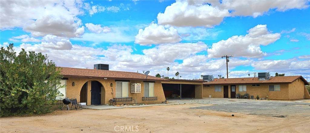 73615 Sun Valley Drive - Photo 1