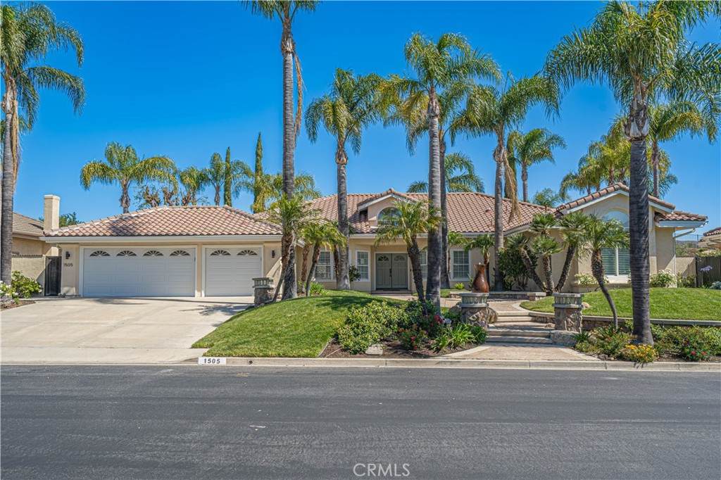 1505 Lynnmere - Photo 1