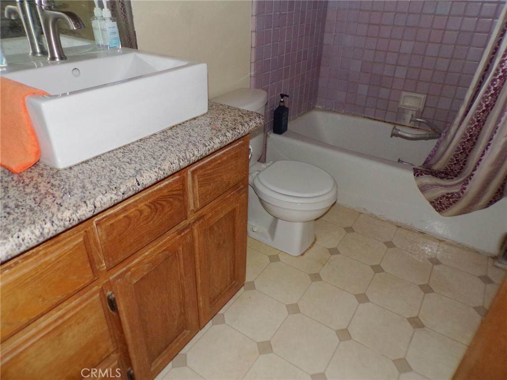 https://bt-photos.global.ssl.fastly.net/socal/orig_boomver_1_429458899-2.jpg