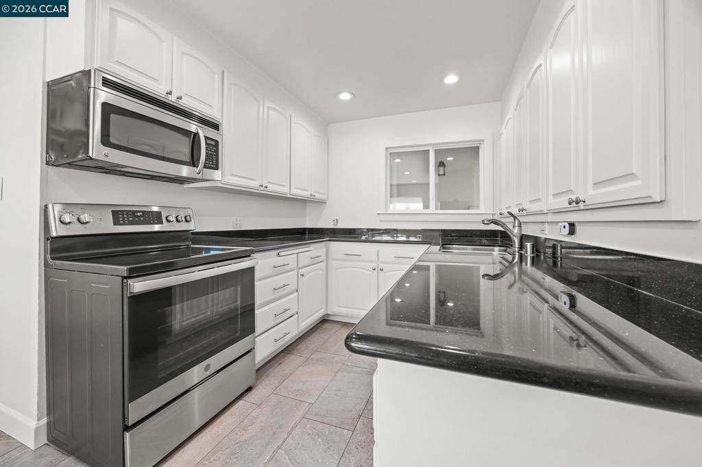 3585 Esperanza Drive - Photo 1