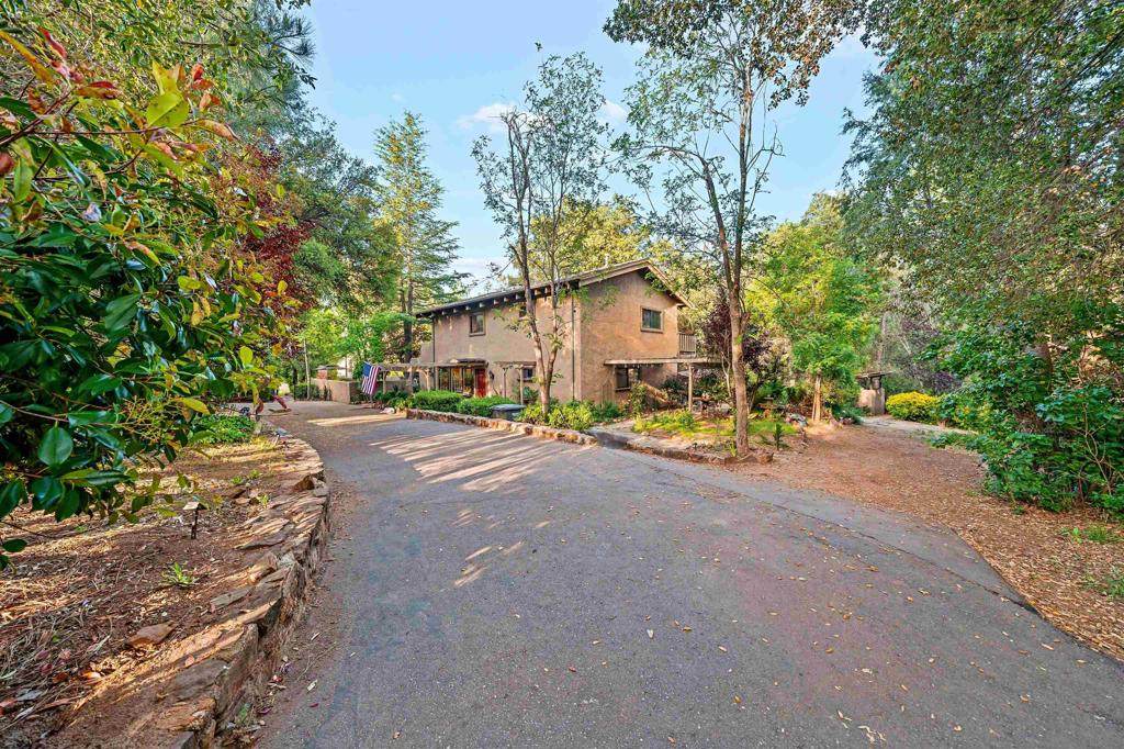 24312 Central Ave - Photo 1