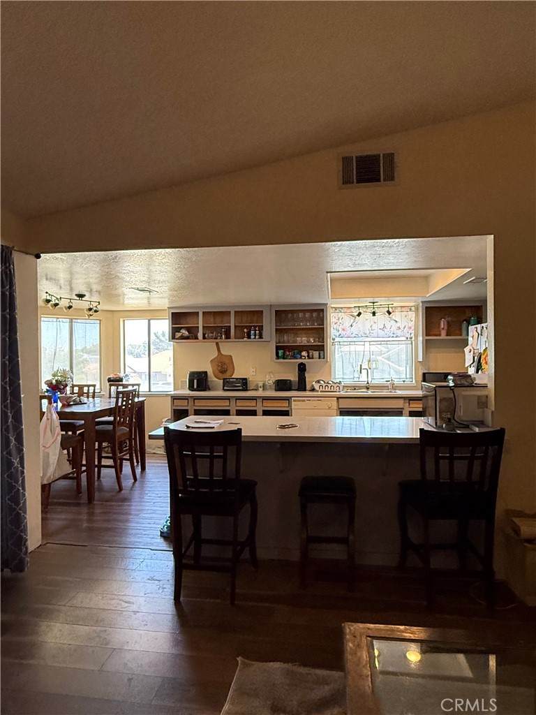 https://bt-photos.global.ssl.fastly.net/socal/orig_boomver_3_432824689-2.jpg