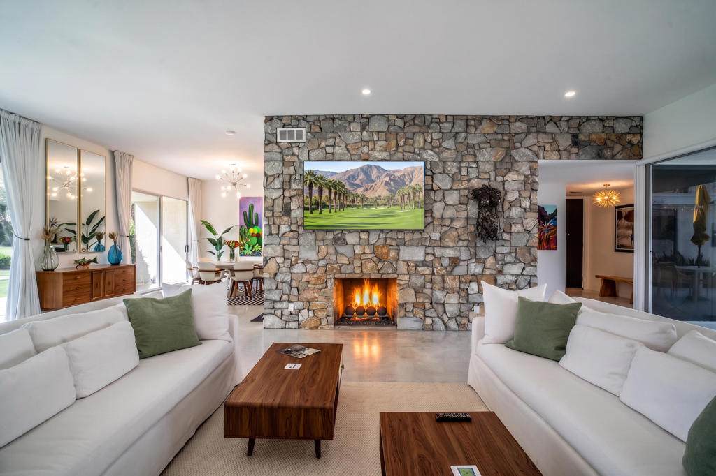 45705 Pawnee Road - Photo 1