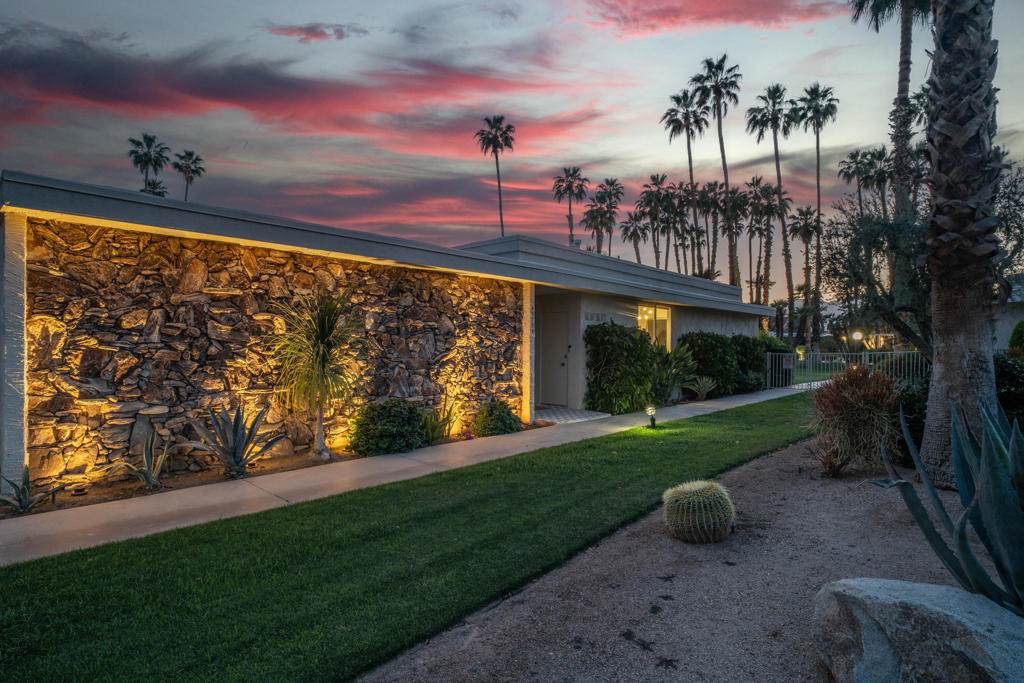 https://bt-photos.global.ssl.fastly.net/socal/orig_boomver_3_432988100-2.jpg
