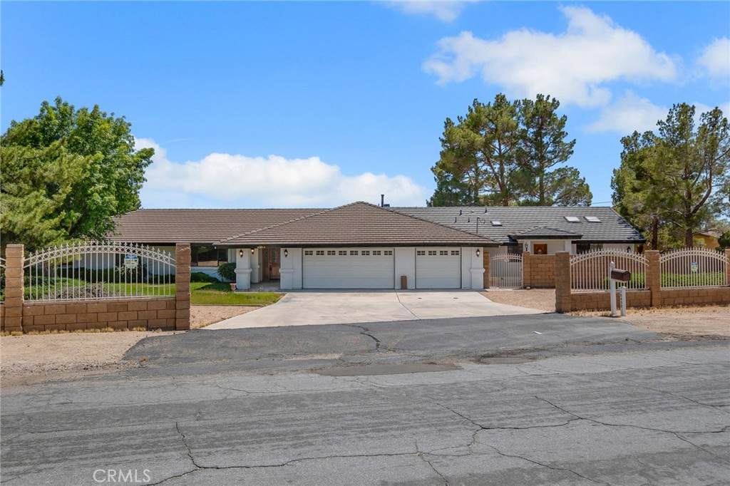 16450 Tao Road - Photo 1