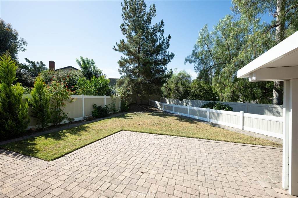 https://bt-photos.global.ssl.fastly.net/socal/orig_boomver_3_434357900-2.jpg