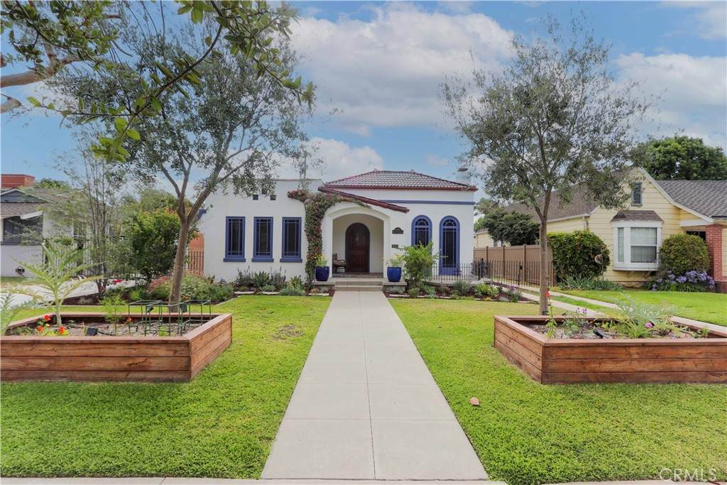 2421 Oakmont - Photo 1