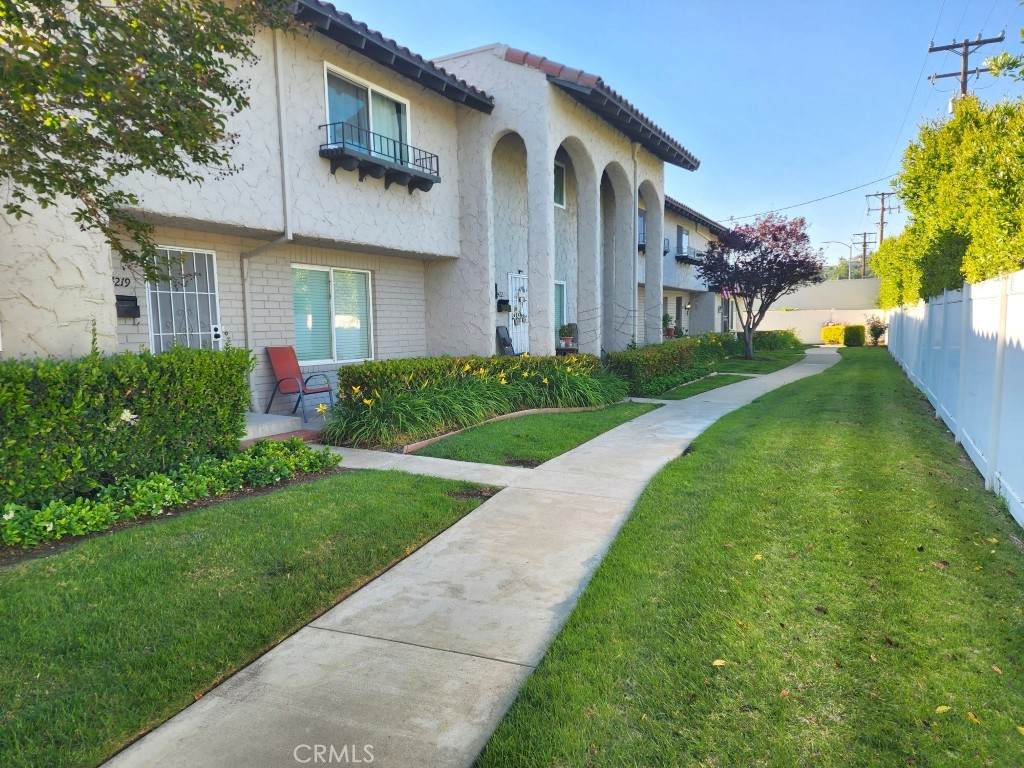 24223 La Glorita Circle - Photo 1