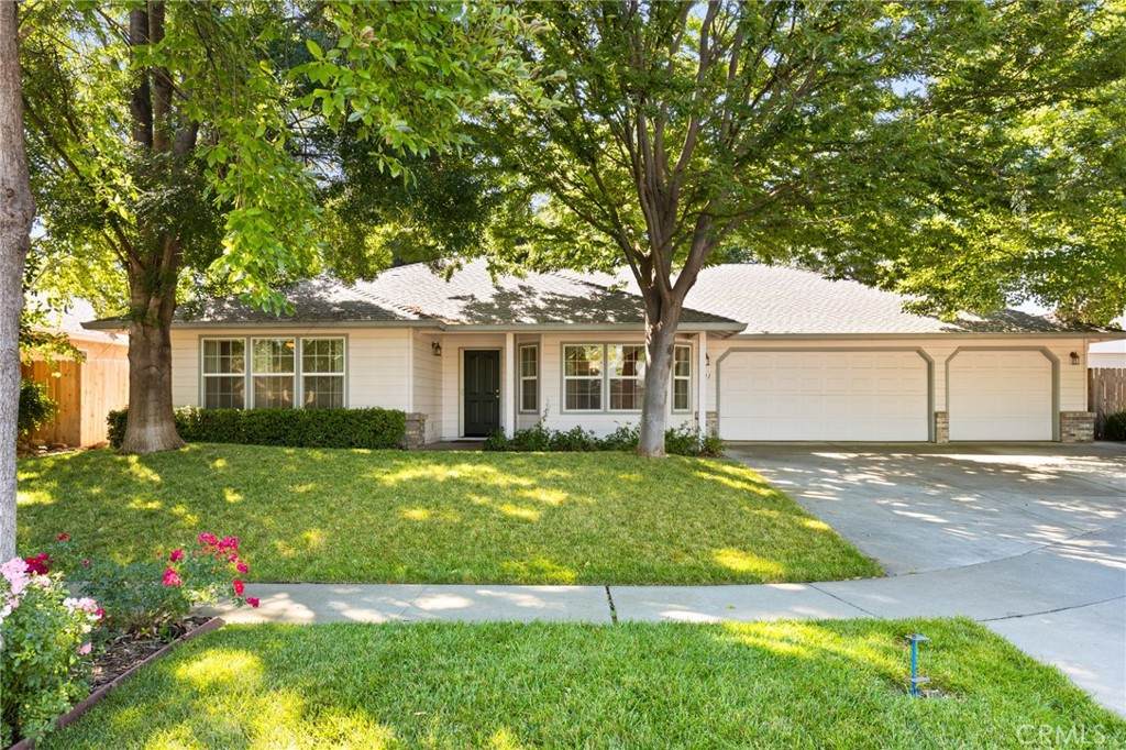 321 Mesa Verde Court - Photo 1