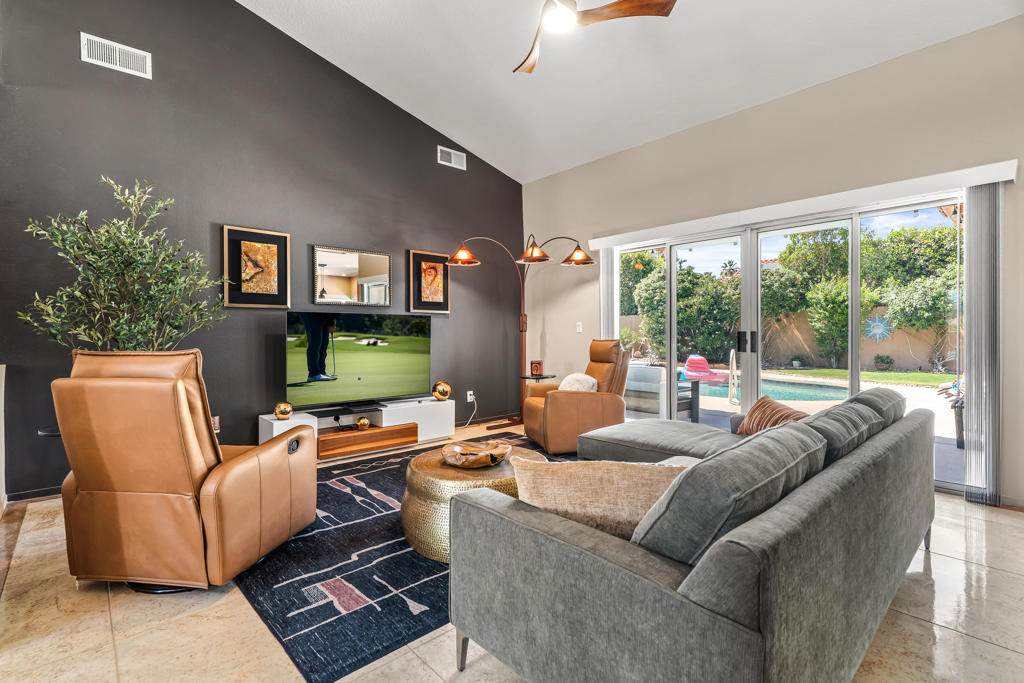 77696 Westbrook Court - Photo 1
