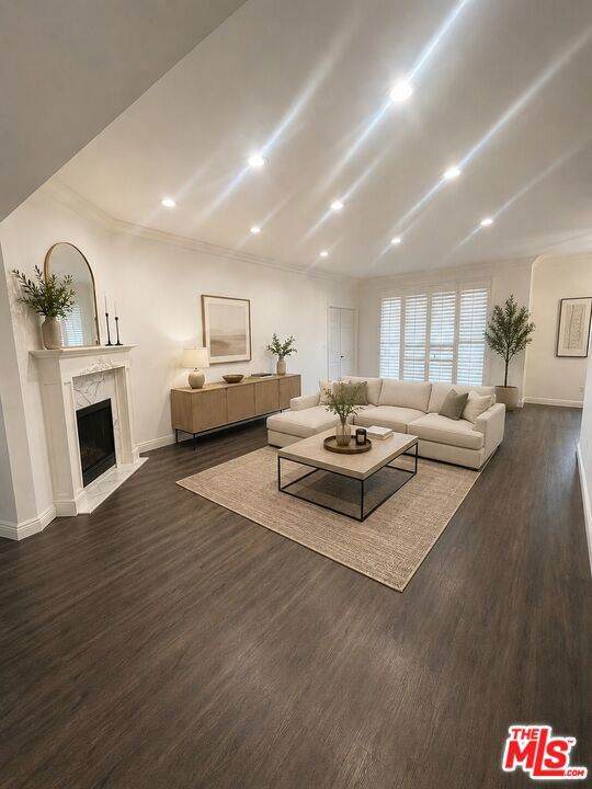 1818 Pelham Avenue - Photo 1