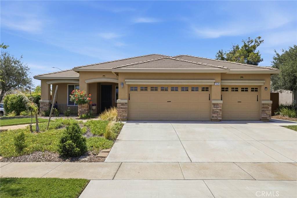 5526 Turnberry - Photo 1