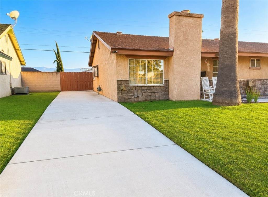 https://bt-photos.global.ssl.fastly.net/socal/orig_boomver_3_442019897-2.jpg