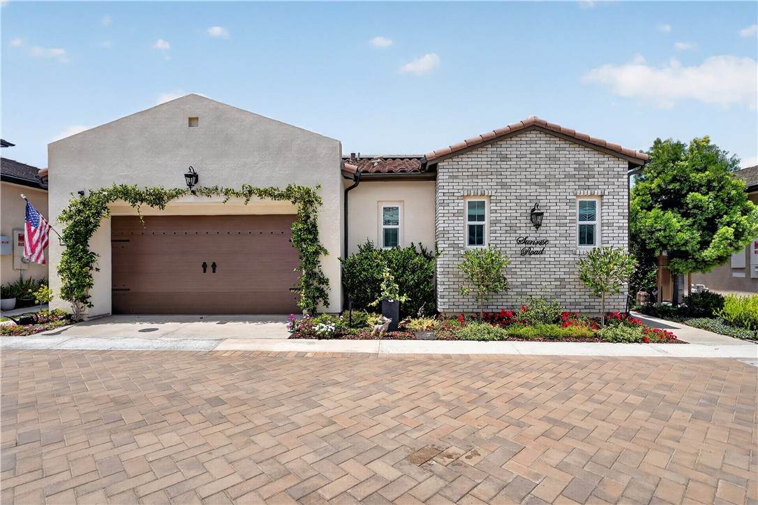 422 Sunrise Road - Photo 1