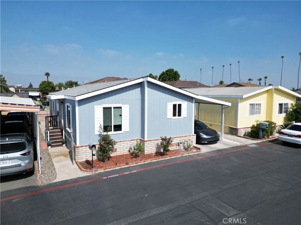 https://bt-photos.global.ssl.fastly.net/socal/orig_boomver_2_444325902-2.jpg