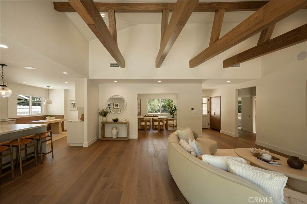 https://bt-photos.global.ssl.fastly.net/socal/orig_boomver_3_444460963-2.jpg