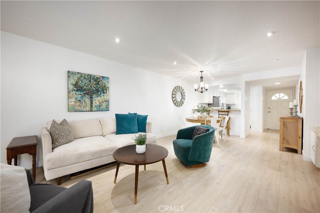 4682 Warner - Photo 1