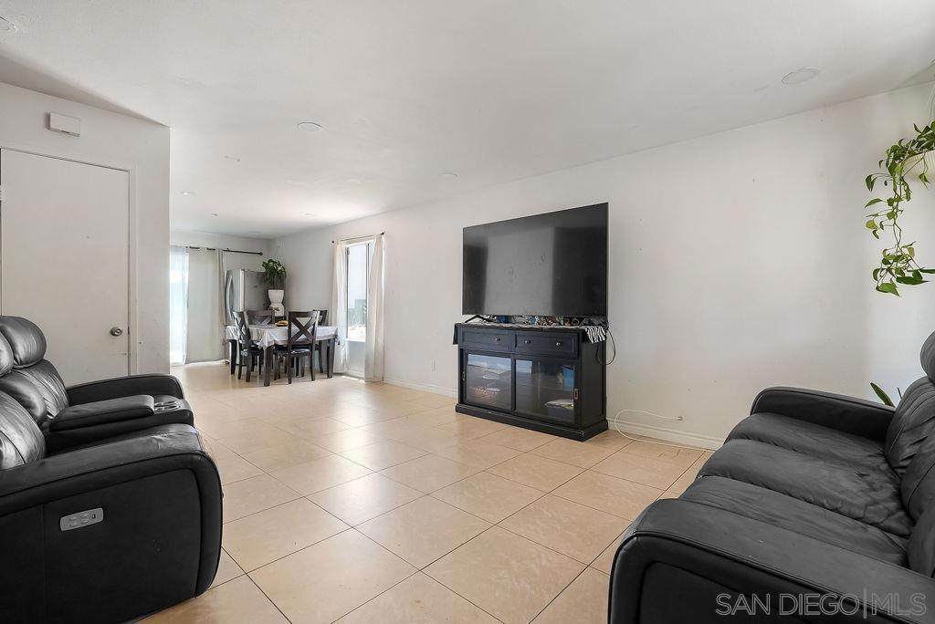 8166 Paradise Valley Ct. - Photo 1