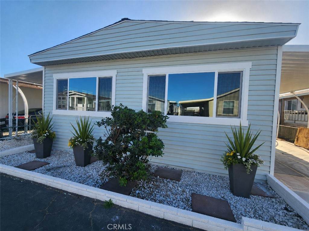 9080 Bloomfield Avenue - Photo 1