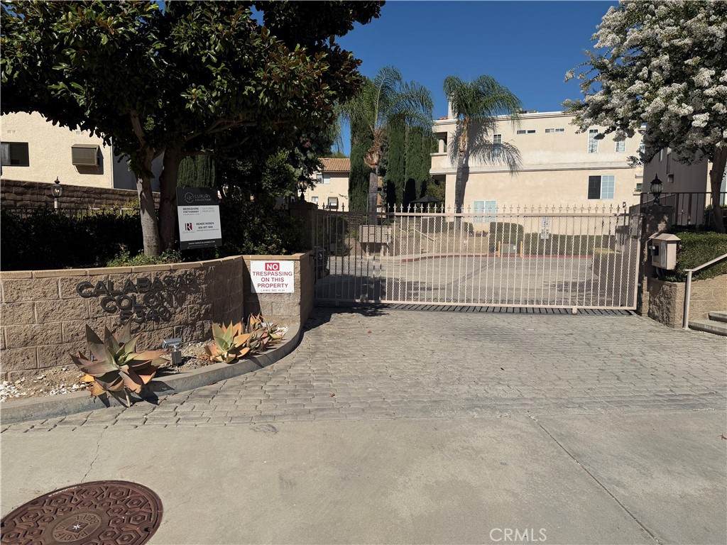 5340 Las Virgenes - Photo 1