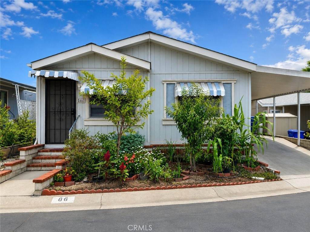 2692 Highland - Photo 1