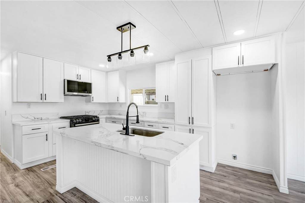 1455 State St - Photo 1