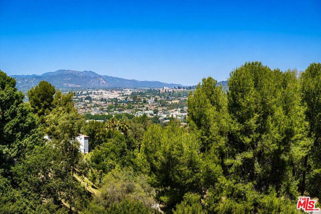 https://bt-photos.global.ssl.fastly.net/socal/orig_boomver_4_448394212-2.jpg