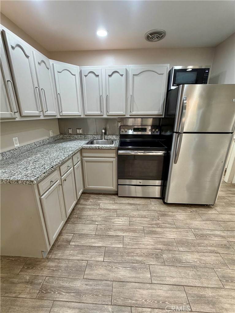 437 Cypress Drive - Photo 1