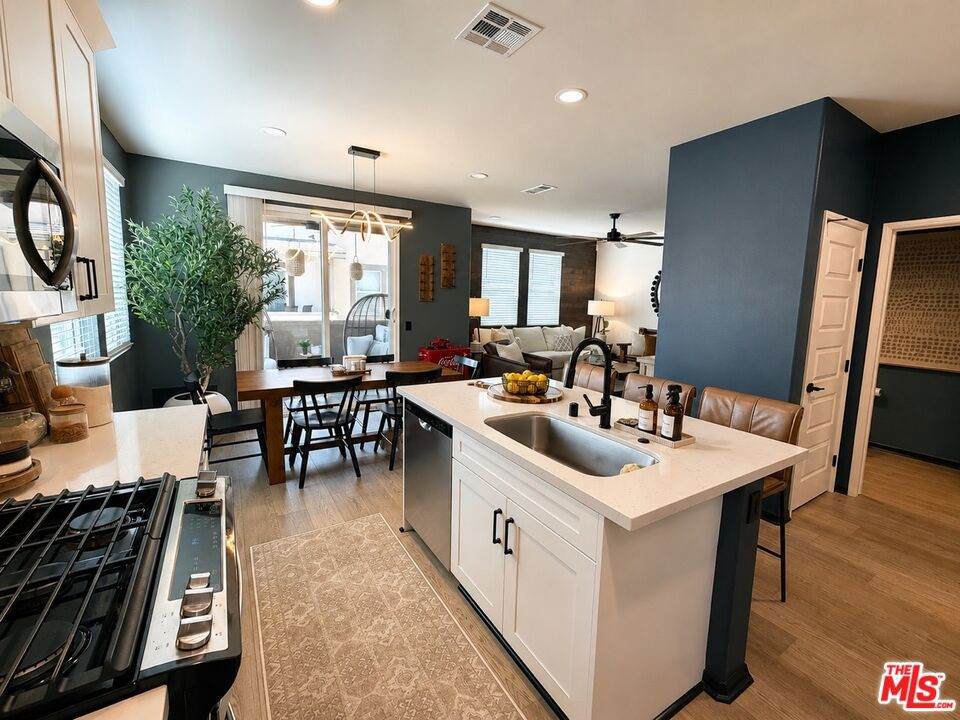 1525 Stratus Drive - Photo 1