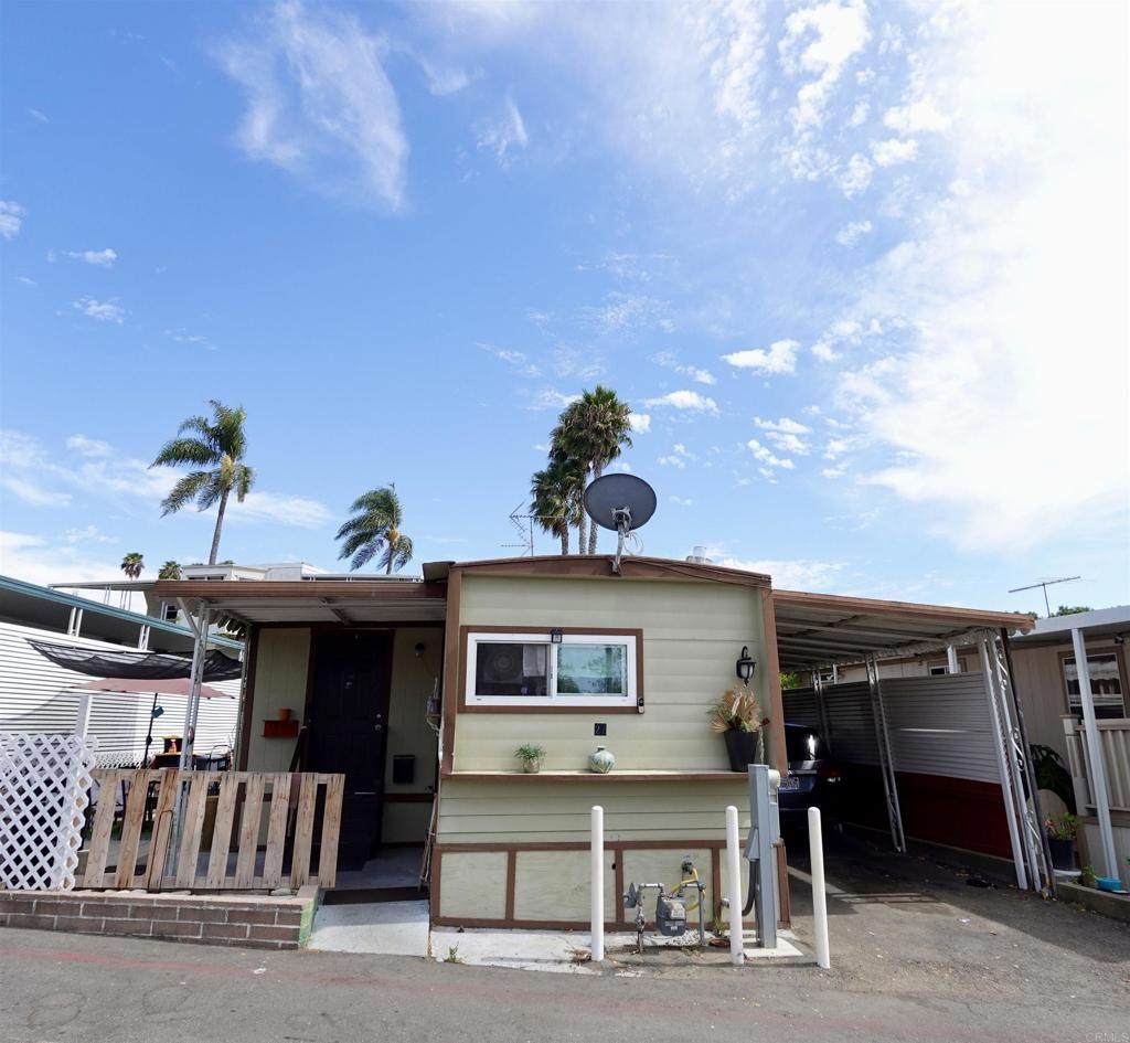 200 Olive Avenue - Photo 1